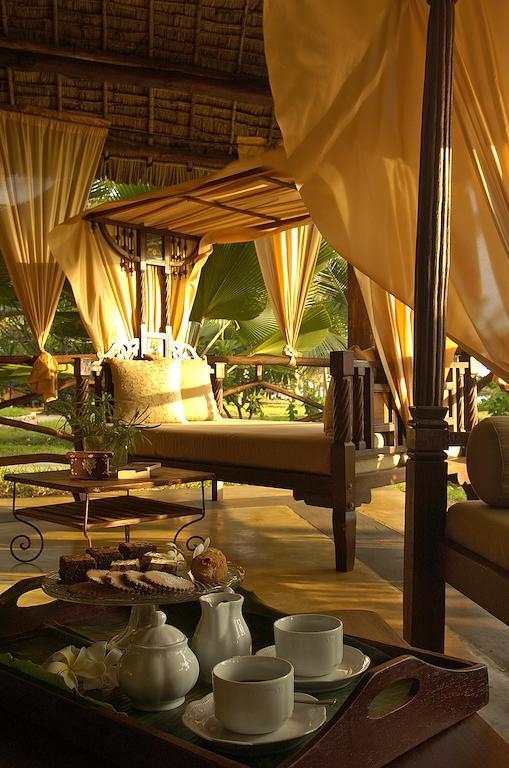 Breezes Beach Club And Spa Bwejuu Exterior photo