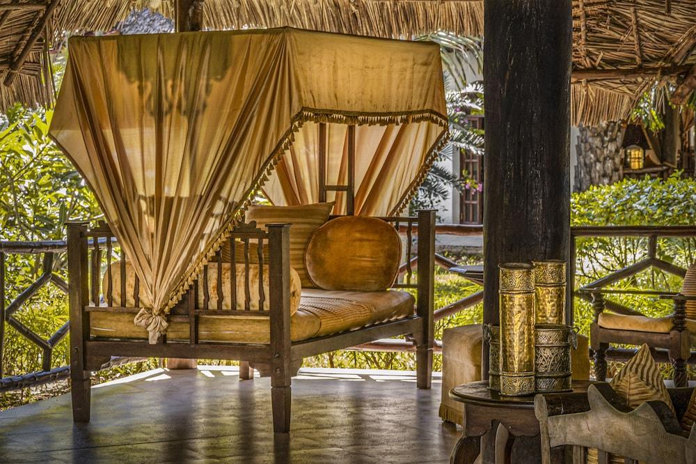 Breezes Beach Club And Spa Bwejuu Exterior photo
