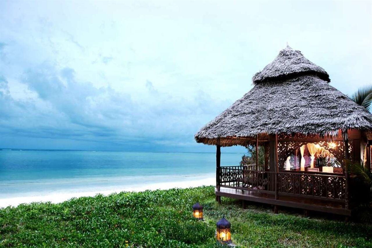 Breezes Beach Club And Spa Bwejuu Exterior photo